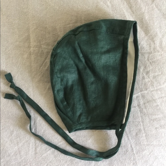 NWOT Briar Linen Forest Green Brimless Bonnet 🌲 - Picture 1 of 3